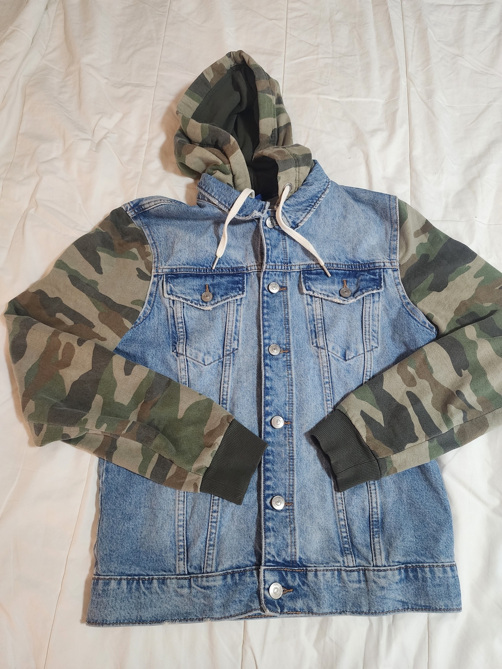 Divided Hooded Denim Jacket with Camo Sleeves